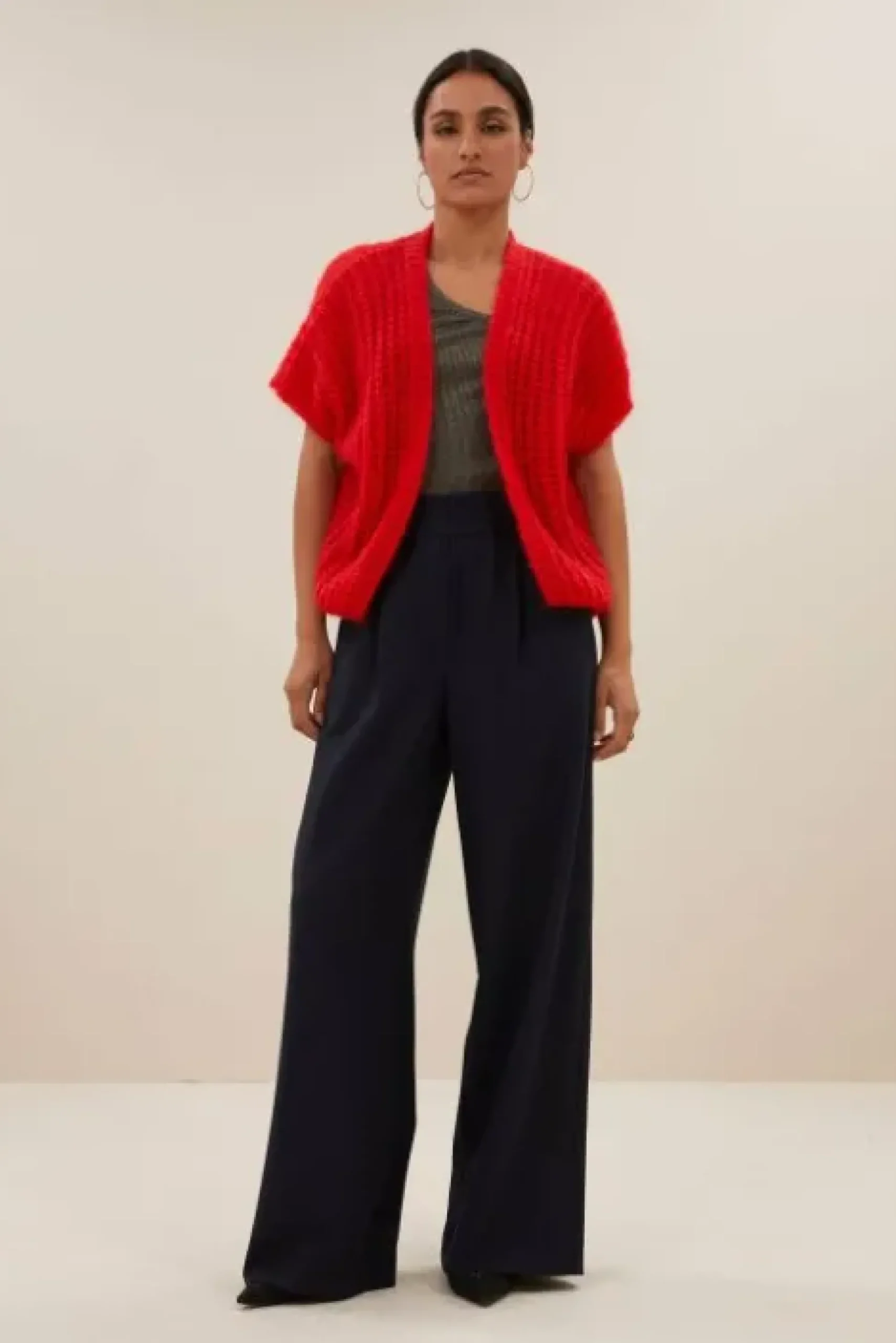 By bar Gilets<anna cardigan | lipstick