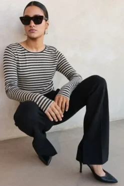 By bar Tops & T-shirts<basic ls stripe top | chalk