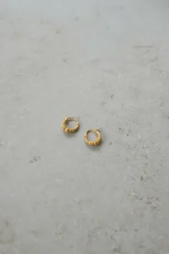 By bar Boucles D'oreilles|Bijoux<PD art hoop earring small | gold