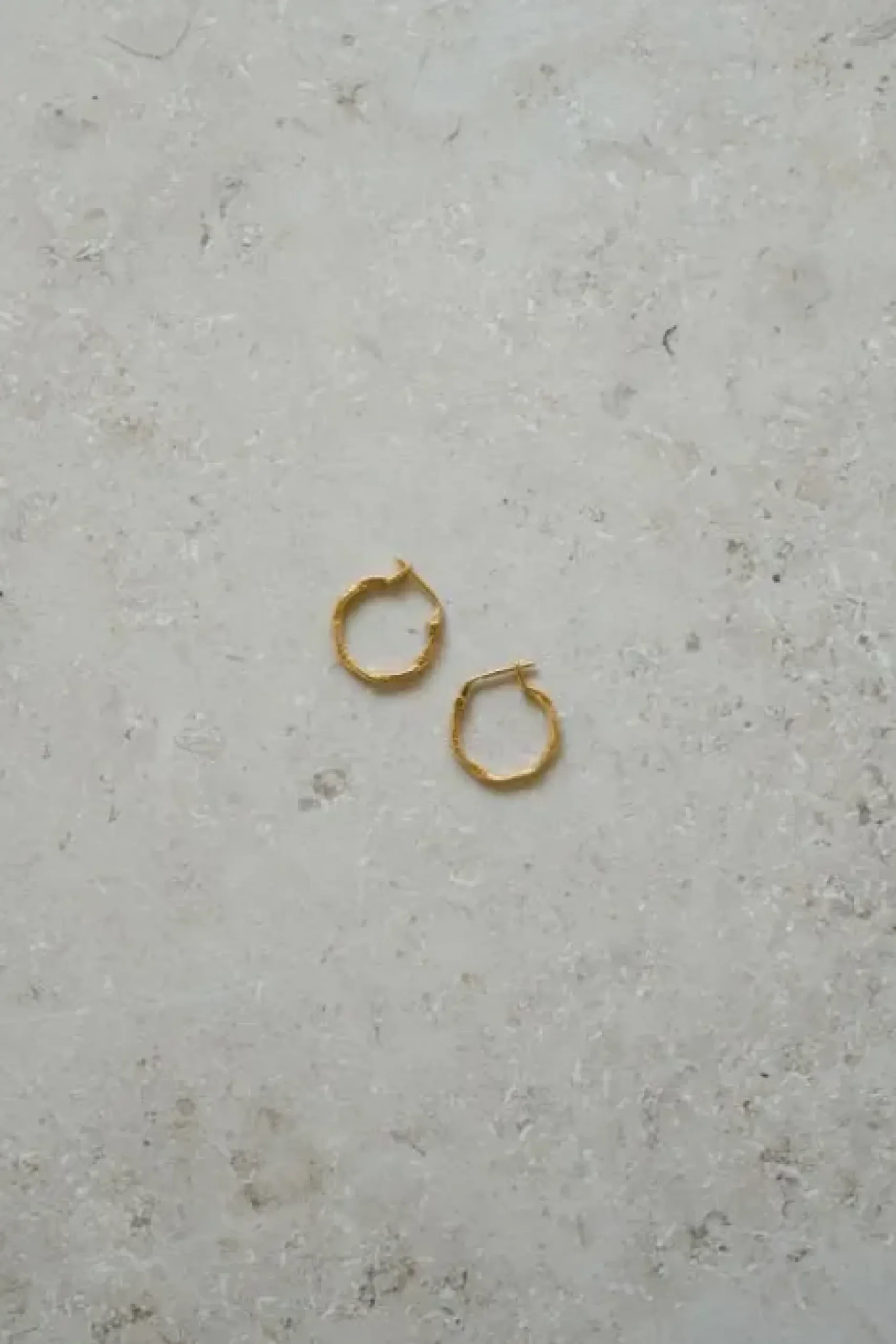 By bar Boucles D'oreilles|Bijoux<PD mila round earring | gold
